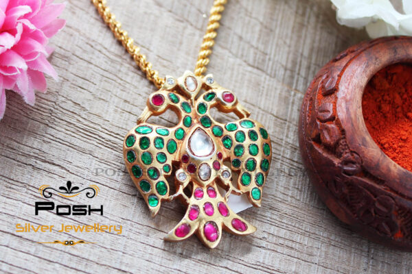 PENDANT - KUNDAN